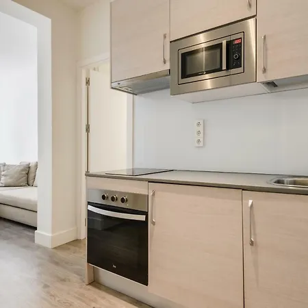 Charming Chueca Center Apartment