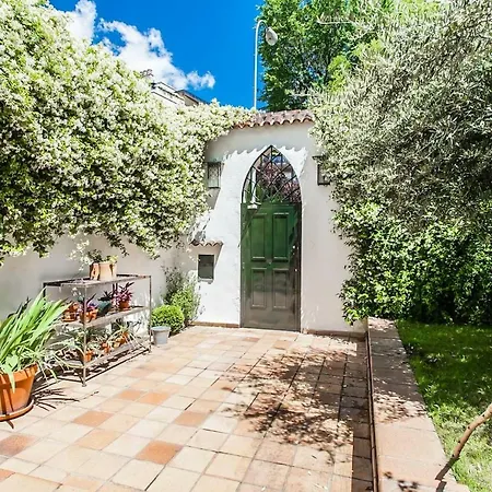 بيت للعطل Velazquez Manor House *