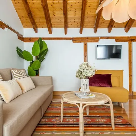 Apartment Renovado Atico En Chamberi *