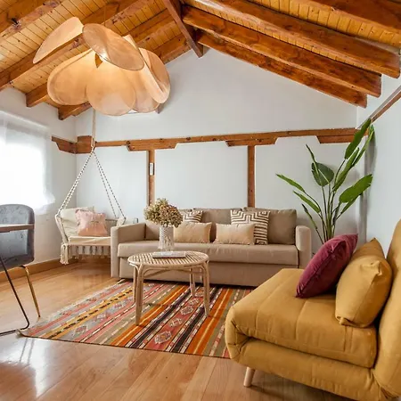Renovado Atico En Chamberi Madrid
