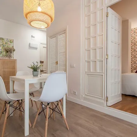 Alterhome Conde De Casal Apartment Madrid