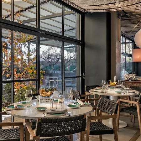 Aravaca Village Hotel Madryt