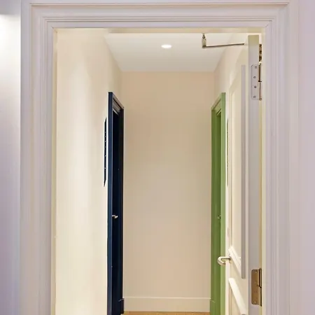 One Shot Prado Hotel 3*