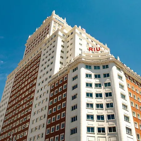 Riu Plaza Espana Hotell 4*