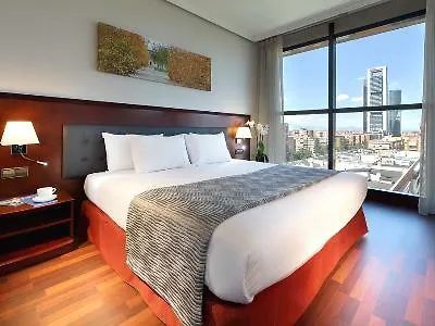 Hotel Crisol Via Castellana Madryt