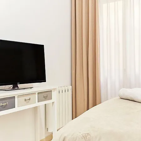 Leeways Loft X In Gran Via * Madrid