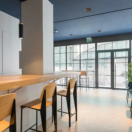 Feelathome Waldorf Apartamento Madrid