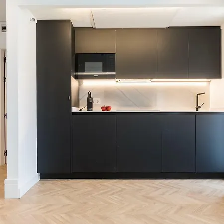 Feelathome Waldorf Apartamento Madrid