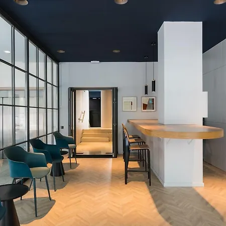 Feelathome Waldorf Apartamento Madrid