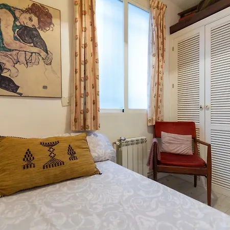 For Universidad Temporal Est8 Apartment Madrid