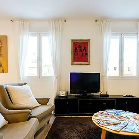 My Retiro Park Apartment Madrid