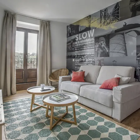 Apartment Slow Luchana