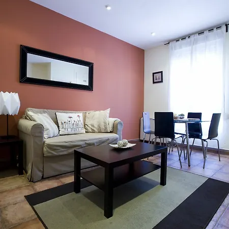 Tirso De Molina Apartment