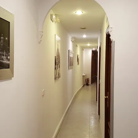 Rofer Guest house Madrid