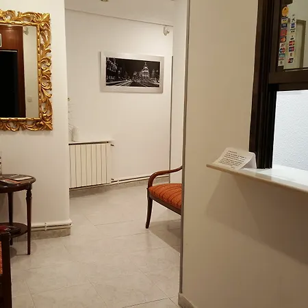 Guest house Rofer Madrid