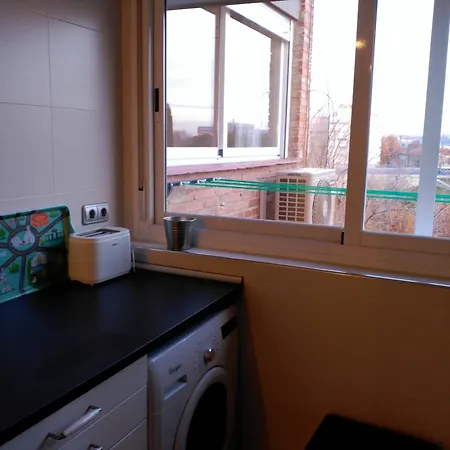 Rent 6 Apartment Madrid