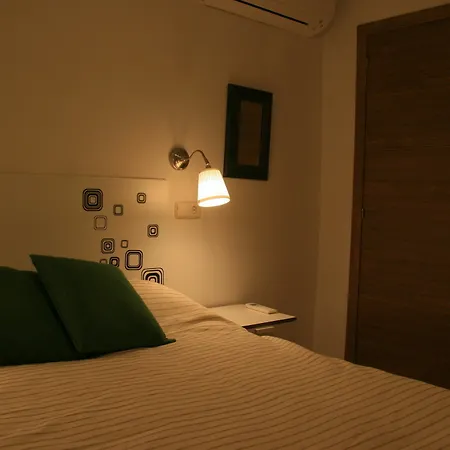 Toprentmadrid San Roberto Apartment Madrid