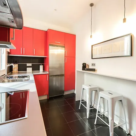 Chueca Urban Apartment *