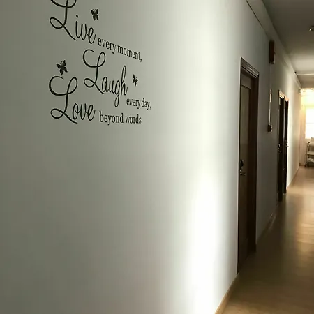 Lm Opera Hotel 2*