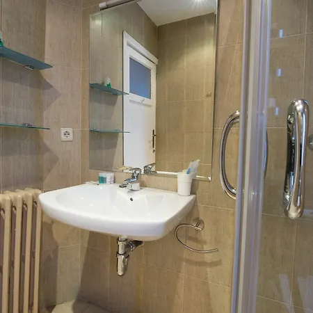 Apartment For Rastro - La Latina