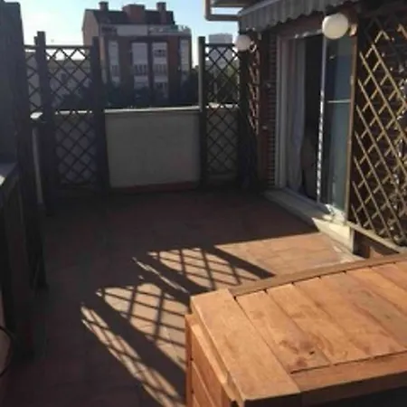With 2 Bedrooms In Madrid, With Wonderful View, Furnish Apartment *
