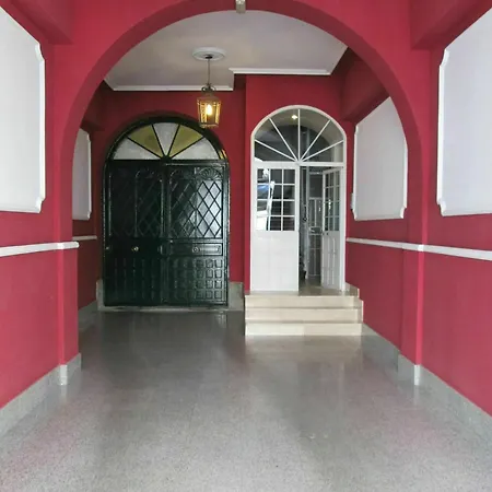 Atico Cortes Apartamento *
