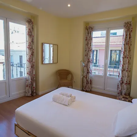Centro-gran Via Apartment *