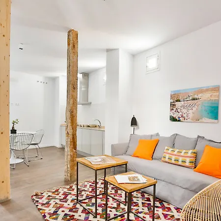 Welcomer La Latina Apartamento *