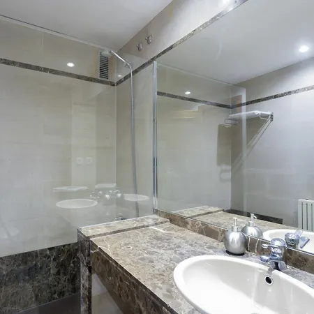 Apartamento Forever Young Plaza Espana Iv Madrid