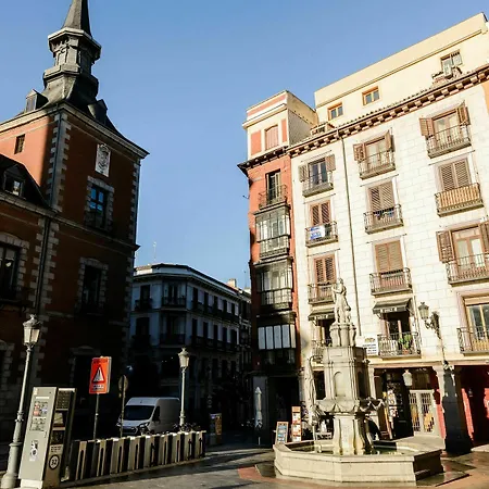 Charming Plaza *
