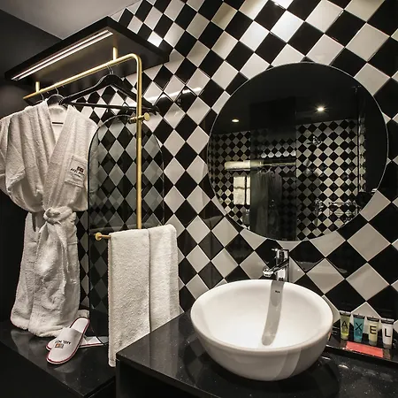 Axel - Adults Only Hotel