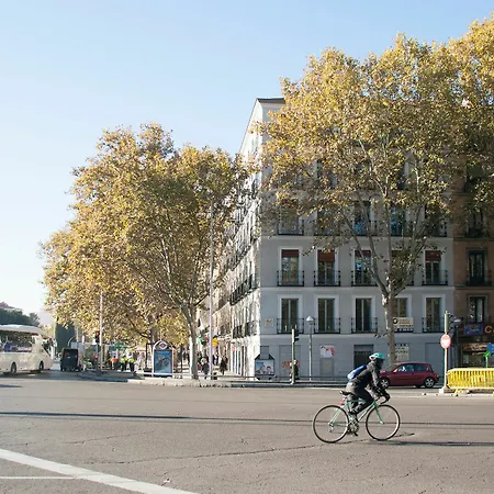 60 Balconies Art * Madrid