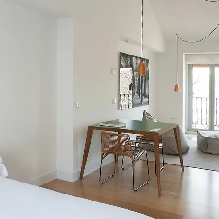 60 Balconies Art Apartment Madrid