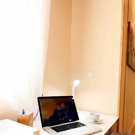 Charming Plaza Mayor Apartment *