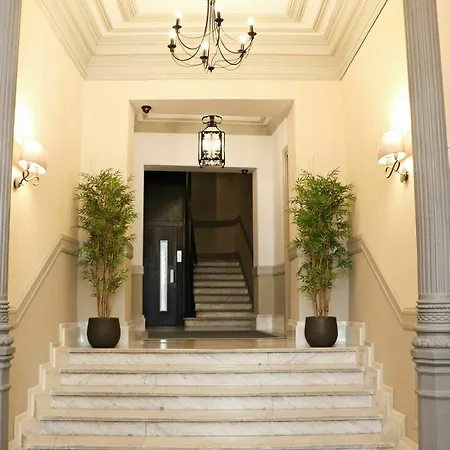 Apto. De Diseno Puerta Del Sol 7 * Madrid