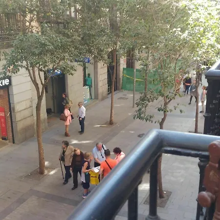 Palacios Fuencarral Konukevi