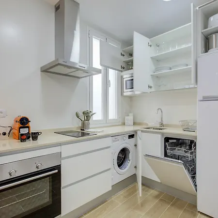 Cozy 2 Bedroom In Conde Duque