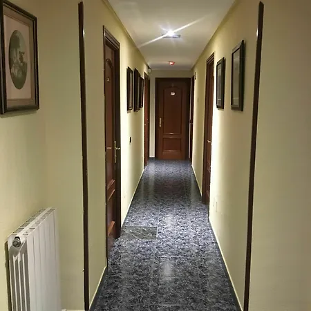 Conchita Legazpi Guest house *
