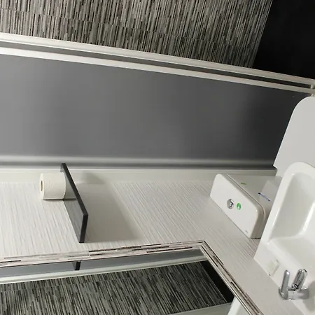 Conchita Legazpi Guest house Madrid