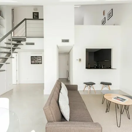 Plaza Dos De Mayo Center Apartment Madrid