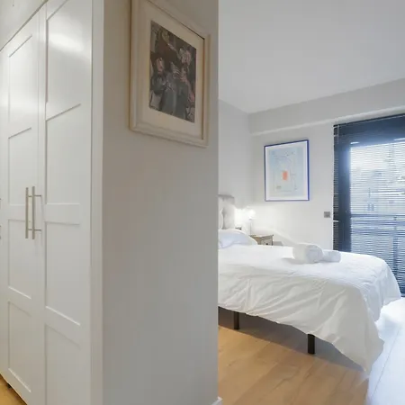 Forever Young Luxury Apartment *
