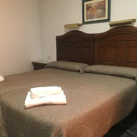 Guest house Conchita Legazpi *