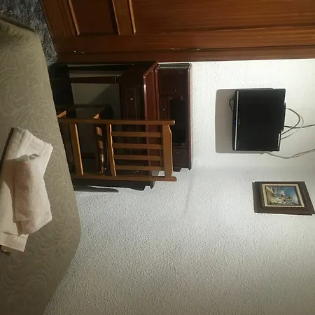 Guest house Conchita Legazpi *