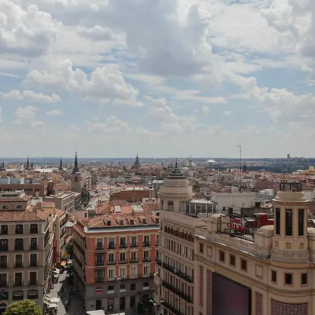 Hostel Josefina-gran Via