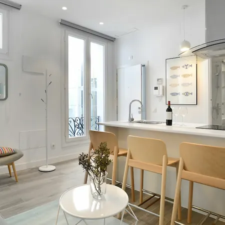 Nqn Aparts & Aparthotel