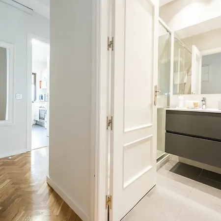 Atico En Chueca By Madflats Collection Apartment *