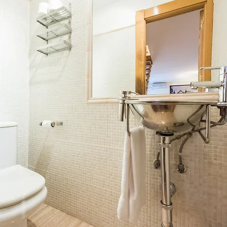 Recoletos Center Apartment *