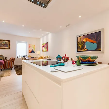 Apartment Moderno Chamberi *