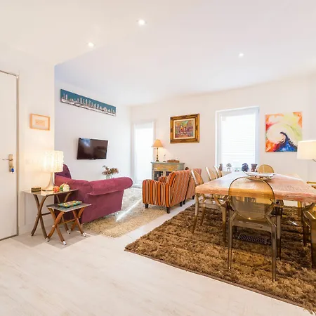 Apartment Moderno Chamberi *