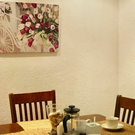 Oh Mayor Square Apartment